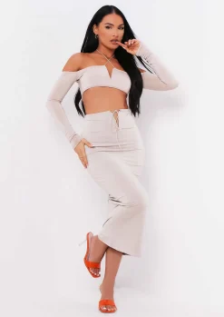 Tops|Co-Ords*Missy Empire Aziza Sand Halterneck V Bar Cold Shoulder Crop Top
