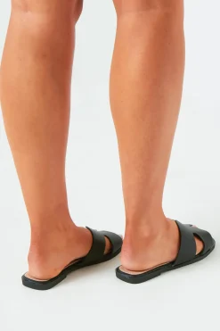 Sandals*Missy Empire Emma Black Croc Effect Sandals