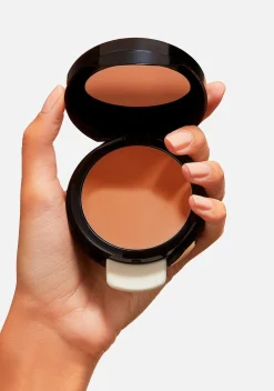 Beauty*Missy Empire EX1 Invisiwear Compact Powder