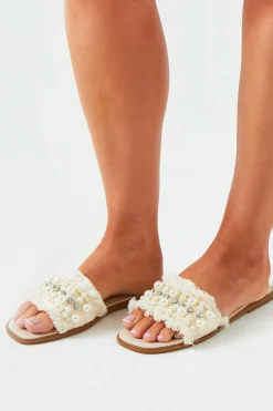 Sandals*Missy Empire Grace Cream Diamante Sandals