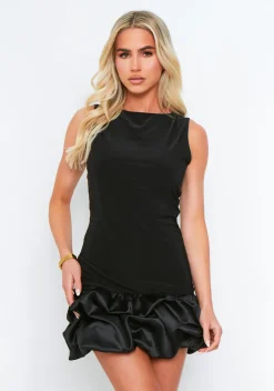 The Party Edit|Little Black Dresses*Missy Empire Jess Black Satin Ruffle Hem Dress