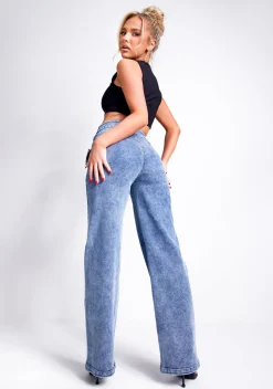 Concert Outfits|Jeans*Missy Empire Kiki Blue Light Wash Denim Cross Over Belt Straight Leg Jeans