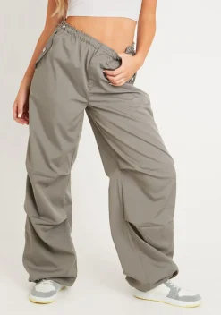 Concert Outfits|Trousers*Missy Empire Samantha Parachute Cargo Pants Charcoal