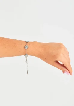 Bracelets*Missy Empire Shanice Flower Bracelet Silver