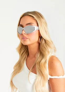Sunglasses*Missy Empire Taylor Silver Wrap Around Sunglasses