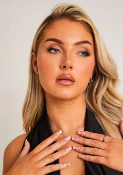 Earrings*Missy Empire Viktoria Gold V Style Letter Earrings